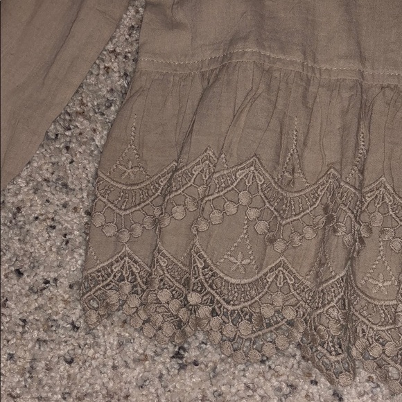 The Hanger Tops - Tan lace detailed top